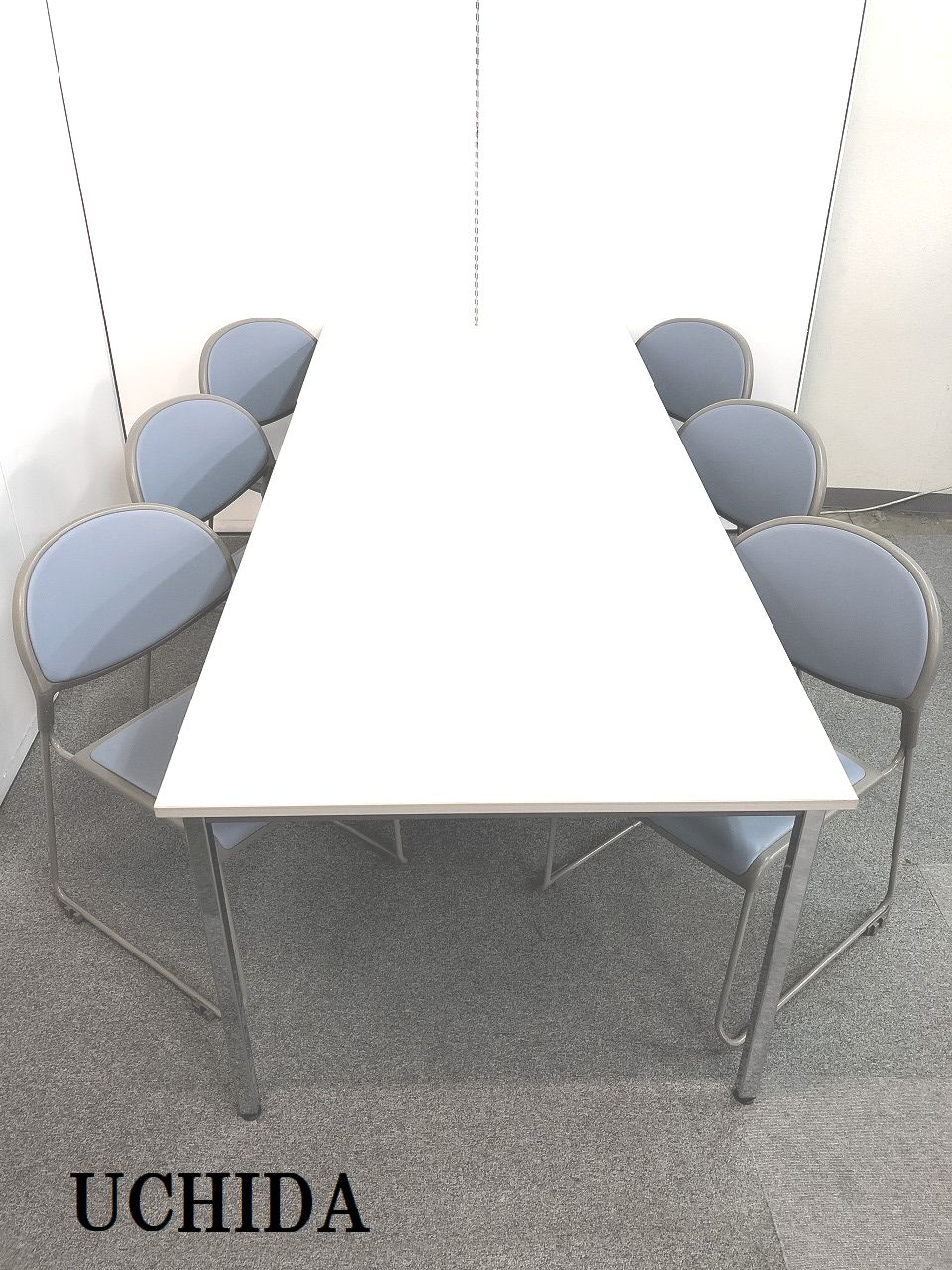 １セット限定！！【大型の６人用ミーティングテーブルとスタッキングチェアのセット商品です！！】
                        その他シリーズ
                                    中古
            