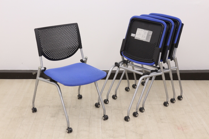 【セットでお買い得！】会議用、ミーティング用にはこれ！座面跳ね上げ式の収納に便利なキャスター付です！
                        プロスタック
                                    中古
            