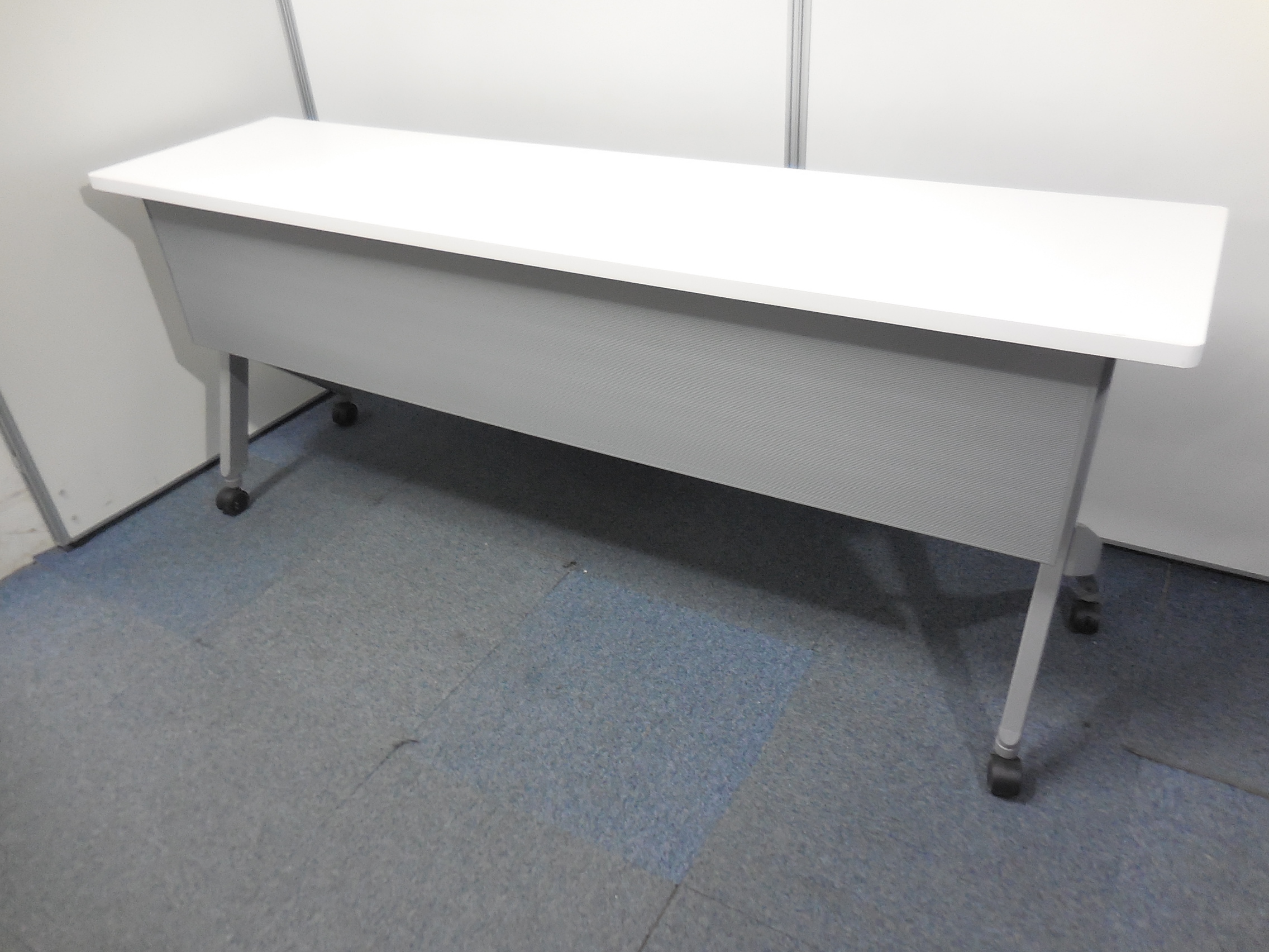 使用年数の浅い2016年製！使用年数の少ない美品になります！
                        フラプター
                                    中古
            