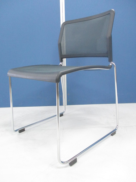 【16脚入荷！】会議がはかどるステキチェア！メッシュ素材軽くて移動ラクラク
                        UM
                                    中古
            