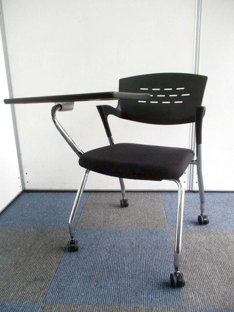 【便利なメモ台付き】効率よいスタッキング収納！【塾・学校などで見かける商品】
                        カクタス
                                    中古
            