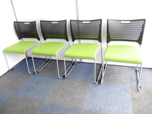 【お得な4脚1セット】便利な取っ手付き【会議室におすすめ】
                        レーテ
                                    中古
            