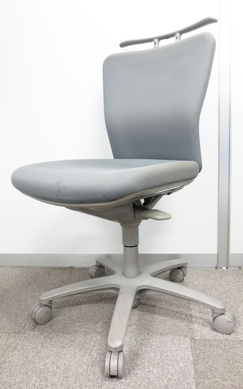 【価格重視】お得なハンガー付き
                        カロッツァ 
                                    中古
            