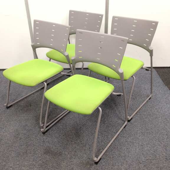 【スタッキングチェア4脚セット！】大人気のイトーキチェア、マノスシリーズが再入荷致しました！
                        マノス
                                    中古
            