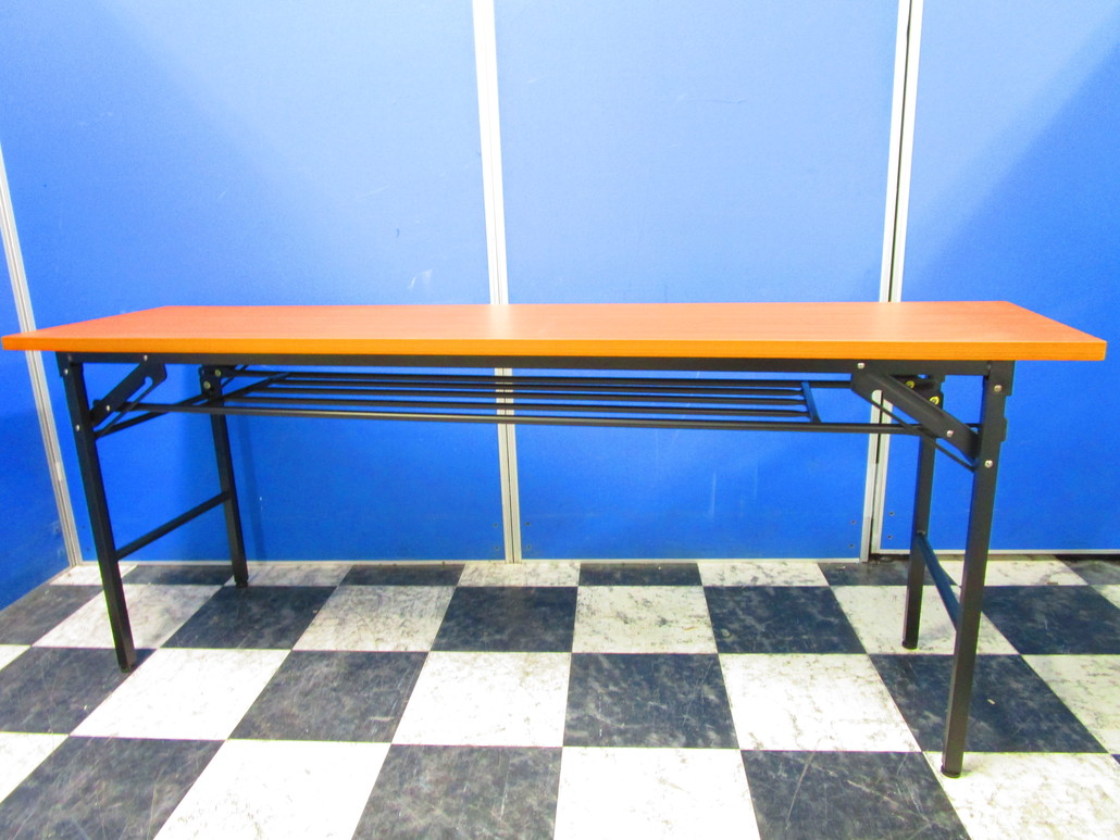 【新古品】まさかの箱から出しただけ状態良好■展示会や急な会議や作業台としても便利♪
                        その他シリーズ
                                    新古品
            