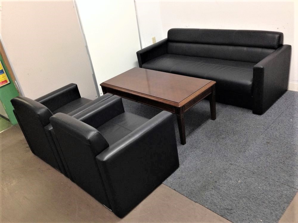 【1セット限り！】ブラック・レザーの織りなす高級感！　内田洋行製の応接セット
                        その他シリーズ
                                    中古
            