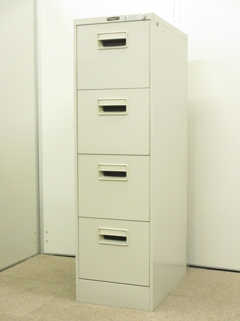 【美品】【レア商品!!】4段タイプのファイルキャビネット!!場所を取らずに書類やファイルを収納可能!!
                        その他シリーズ
                                    中古
            