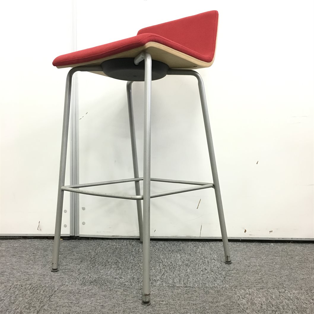 【限定１台入荷！！】オカムラ製｜アルトカフェシリーズ　レア商品となっております！！
                        Alt Cafe
                                    中古
            