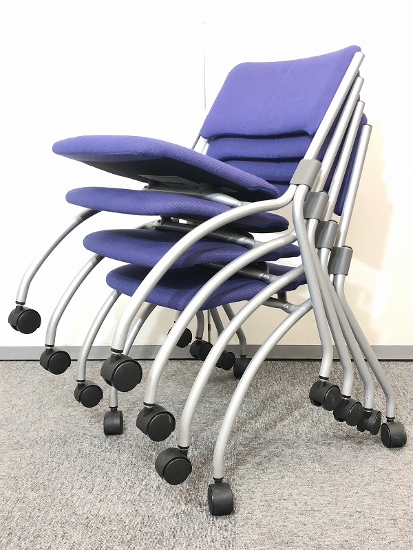 【4脚まとめ販売！！】状態良好品です！！
                        その他シリーズ
                                    中古
            