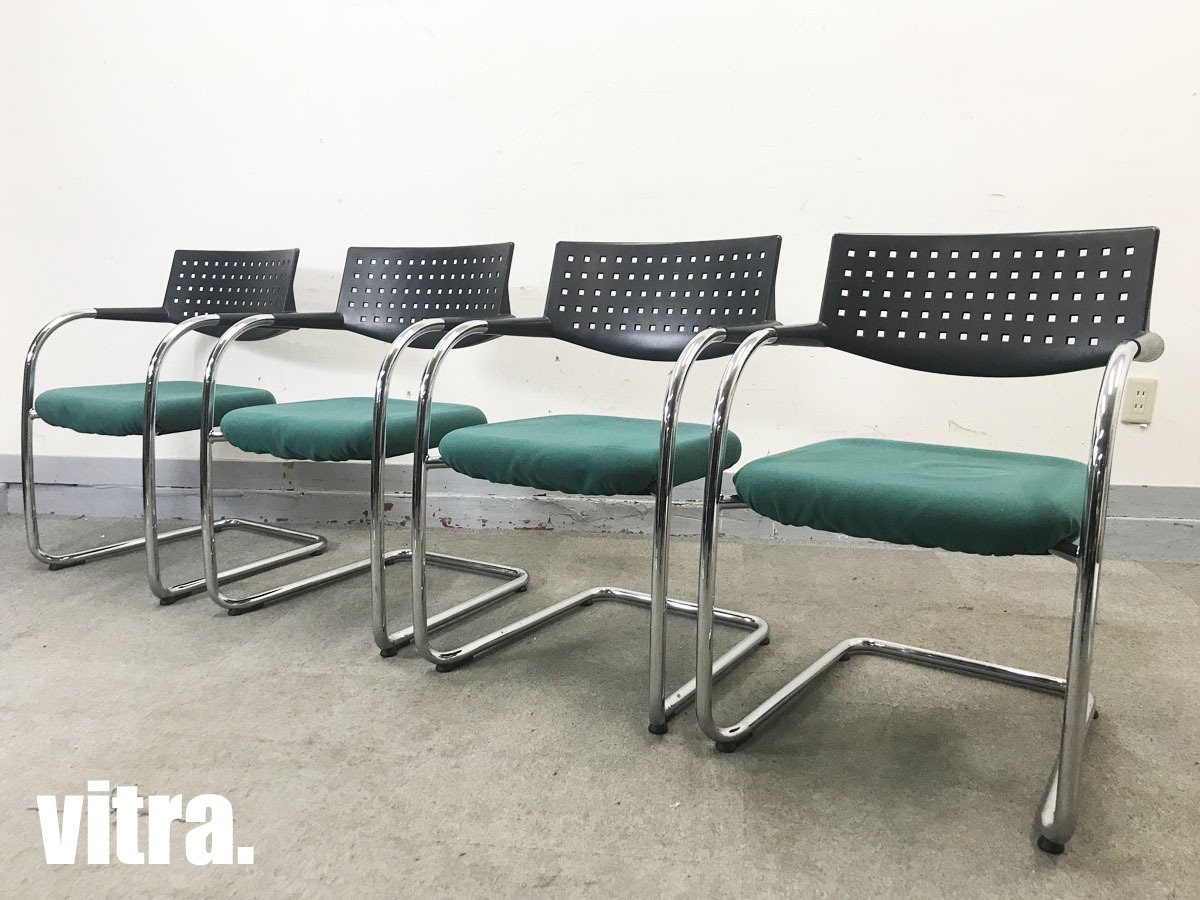vitra/ヴィトラ　ビザビ　4脚セット　緑x黒　アントニオチッテリオ　hhstyle
                        visavis
                                    中古
            