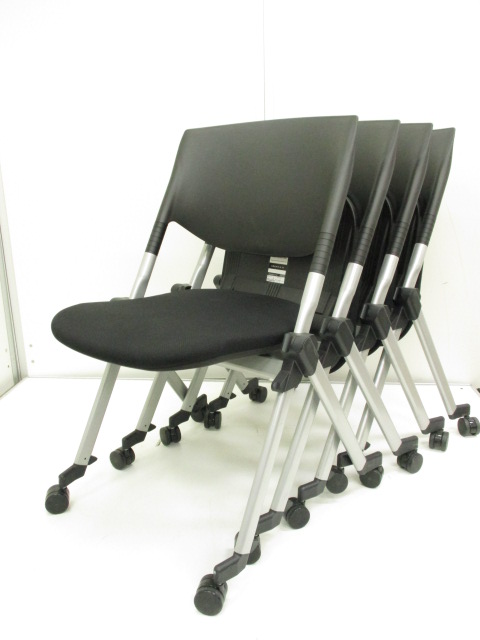 【お得なセット商品】汎用性抜群のミーティングチェア!!テーブルとの相性良好!!
                        リータⅡ
                                    中古
            