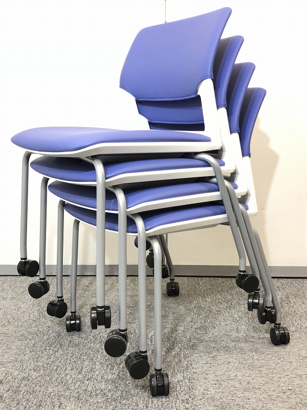 【4脚セット販売！！】製造年も新しく起業や拠点開設にオススメの一品です！！
                        その他シリーズ
                                    中古
            