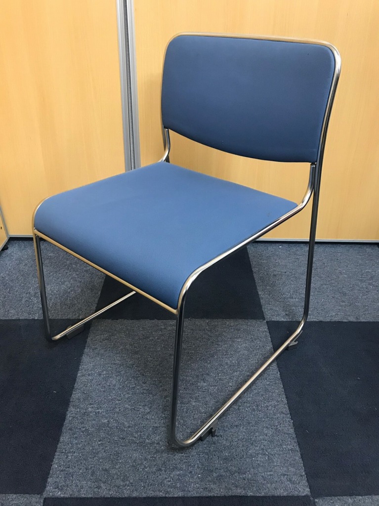 【シンプルスタッキングチェア】コクヨ製なので安心品質！急な来客用にご用意しては如何でしょうか？
                        その他シリーズ
                                    中古
            