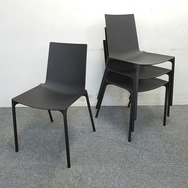 【4脚セット販売】オカムラ社より輸入商品「ウィスナーハーガー Macao(マカオ)」が入荷！中古　ミーティングチェア　デザイナーズ　お洒落
                        マカオ 
                                    中古
            