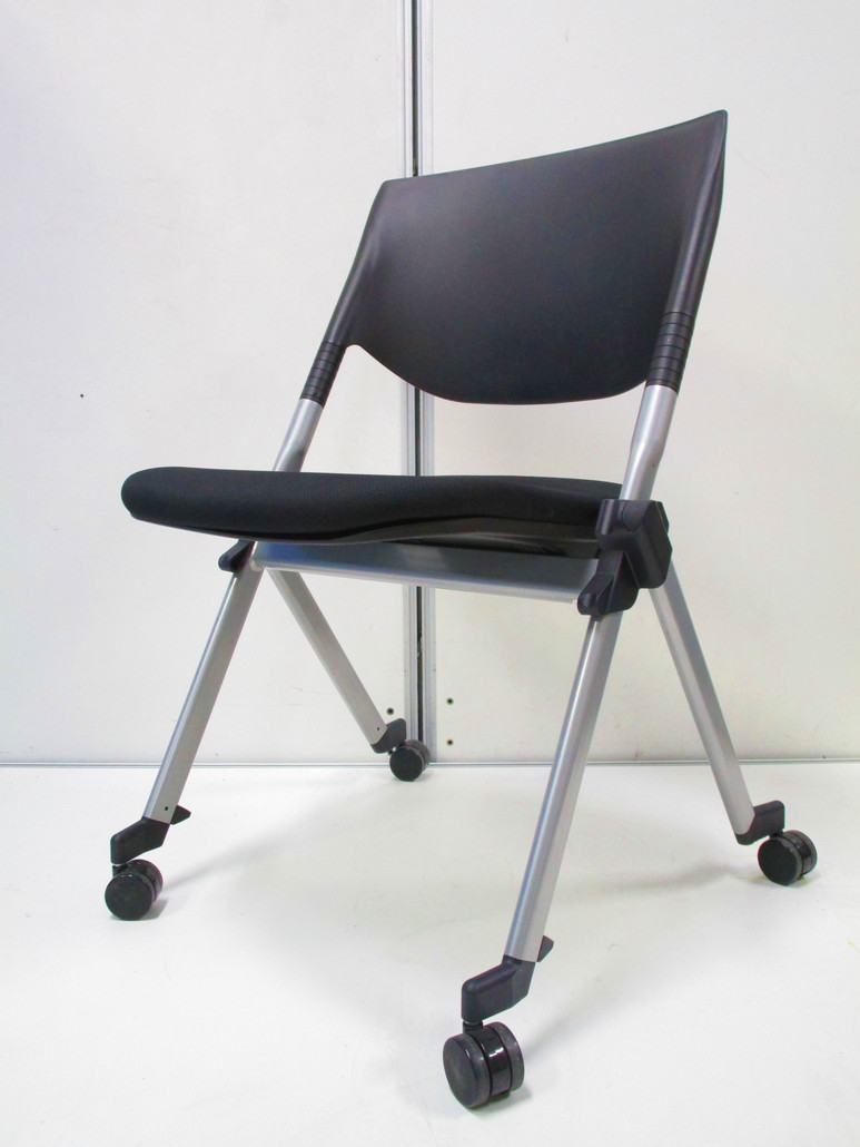 機能性が充実し、座り心地も抜群のリータⅡチェア！安く手に入る！
                        リータⅡ
                                    中古
            