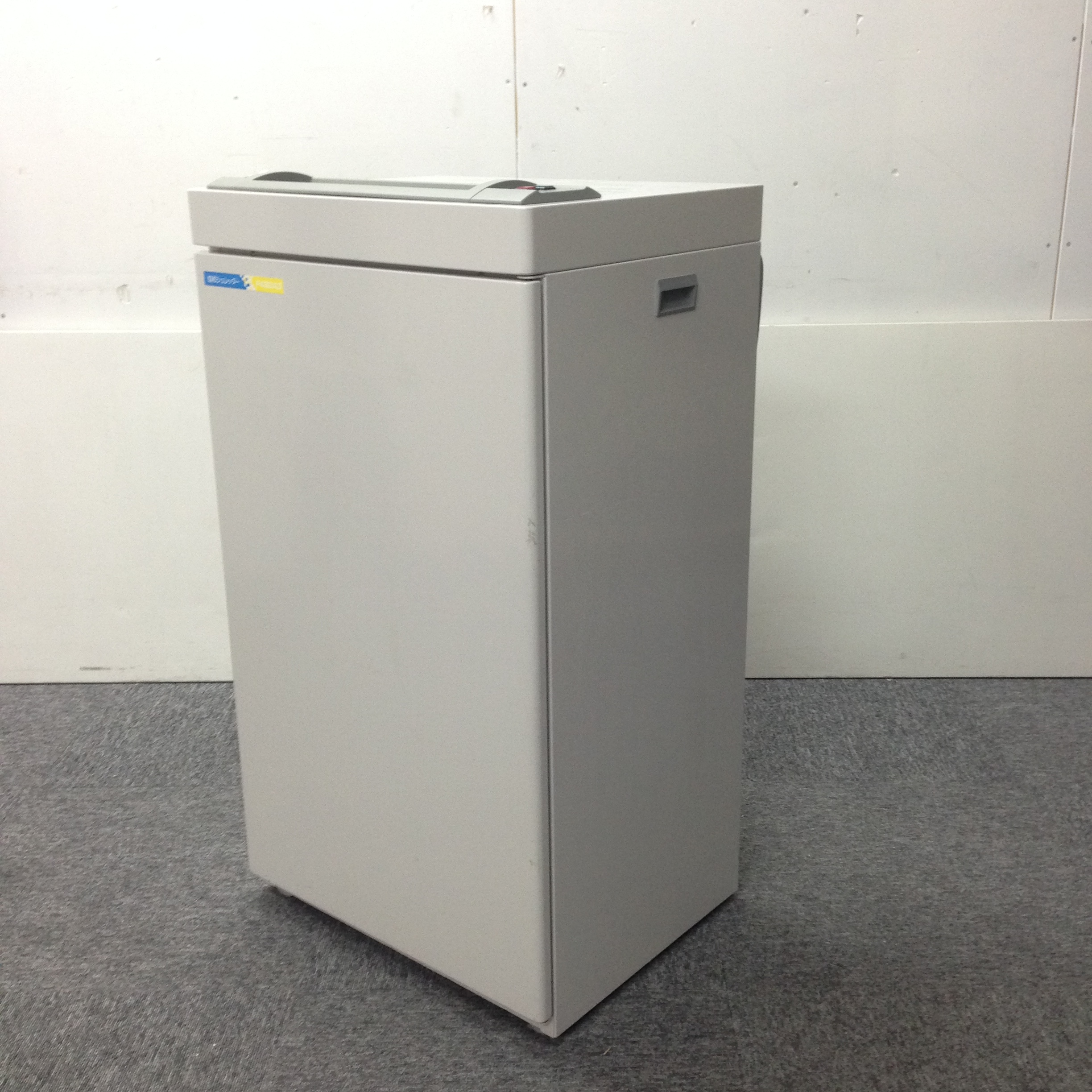 限定特別価格【1台入荷】｜業務用シュレッダー｜協和シュレッダー｜オフィスの必需品！
                        その他
                                    中古
            