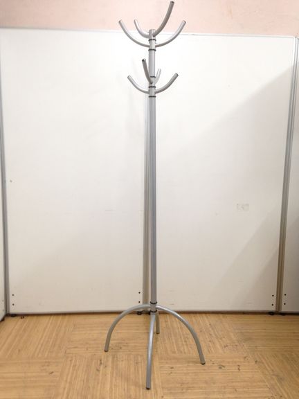 【来客室などにおすすめ】ポールタイプのコートハンガー

                        その他シリーズ
                                    中古
            