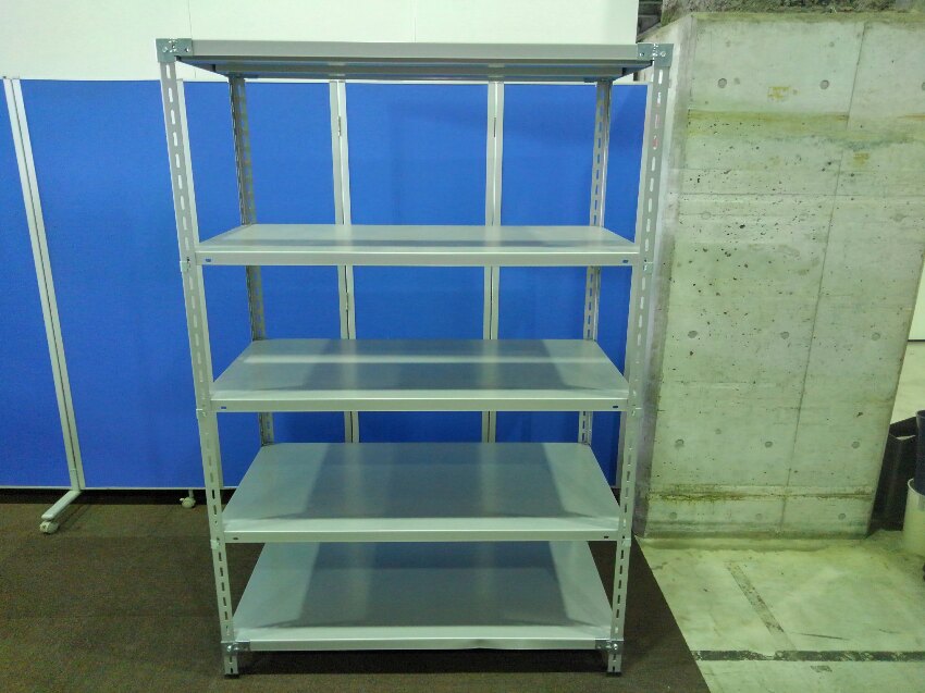 上下ボルト式タイプの中古ラックが3台入荷致しました！②　フクフジ製　天地5段　耐荷重：段/150kg　全段で750kgまで。　同シリーズのD460タイプも入荷しております。
※マテハン本舗の中古商品は、千葉県柏市に在庫がございます。
                        不明
                                    中古
            