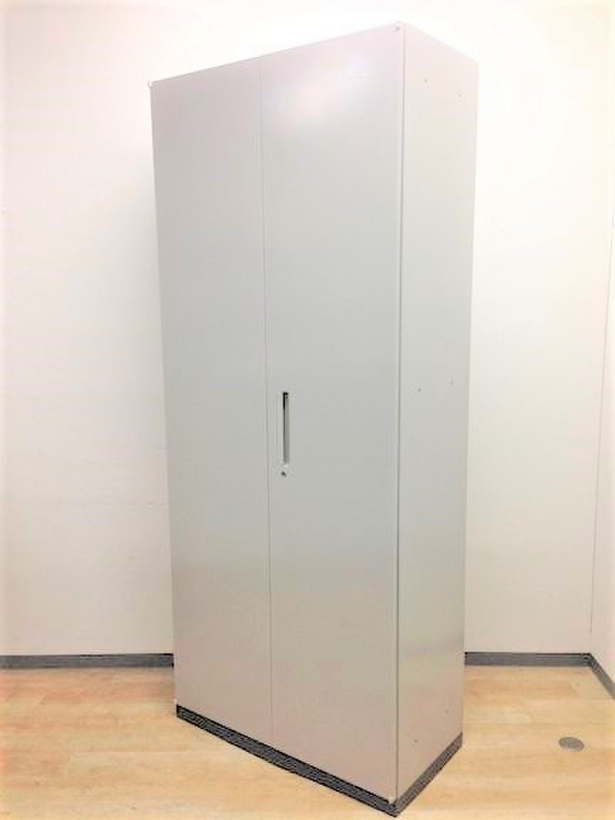 【残り1台！】大容量収納!!　H2150の両開き書庫で書類まとめに！　定番のHSシリーズ　
                        HS
                                    中古
            