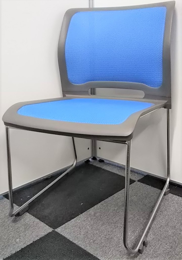 【数量揃います！】打ち合わせスペースにおすすめ【重ねられるスタッキングチェア】
                        ウィティ
                                    中古
            