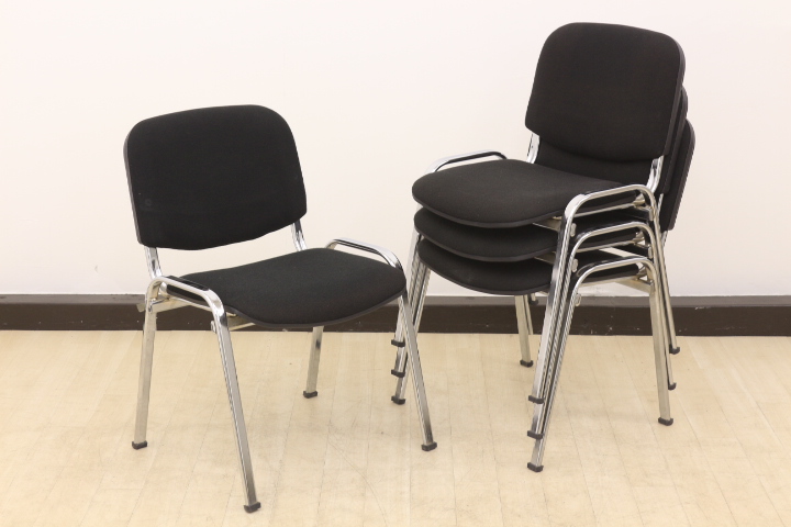 【縦に重ねて場所撮らず！】■スタッキングチェア4脚セット　■ブラックカラー
                        その他シリーズ
                                    中古
            