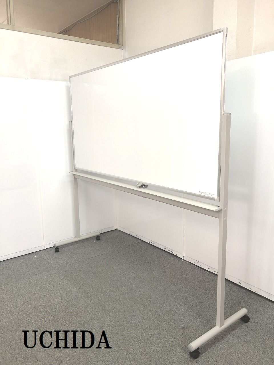 【自立式両面ホワイトボードが入荷しました！！】
                        -
                                    中古
            