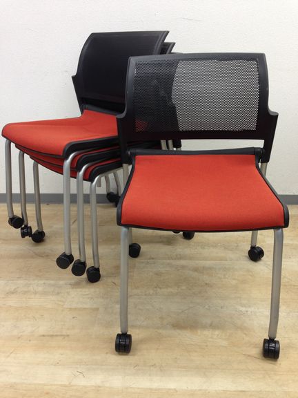 【4脚セット商品】収納便利な会議チェア！ チェアも軽いので移動も楽です！！
                        FM-310シリーズ
                                    中古
            