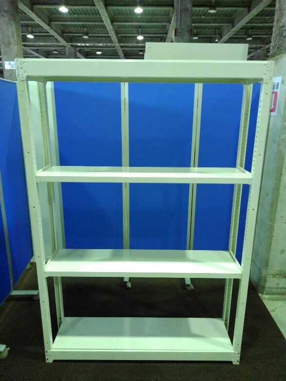 オカムラの珍しい中古ラックが入荷しました！！①　天地4段　D300　耐荷重：段/200kg　ボルトレスなので組立も簡単！！ 　※マテハン本舗の中古商品は、千葉県柏市に在庫がございます。
                        不明
                                    中古
            