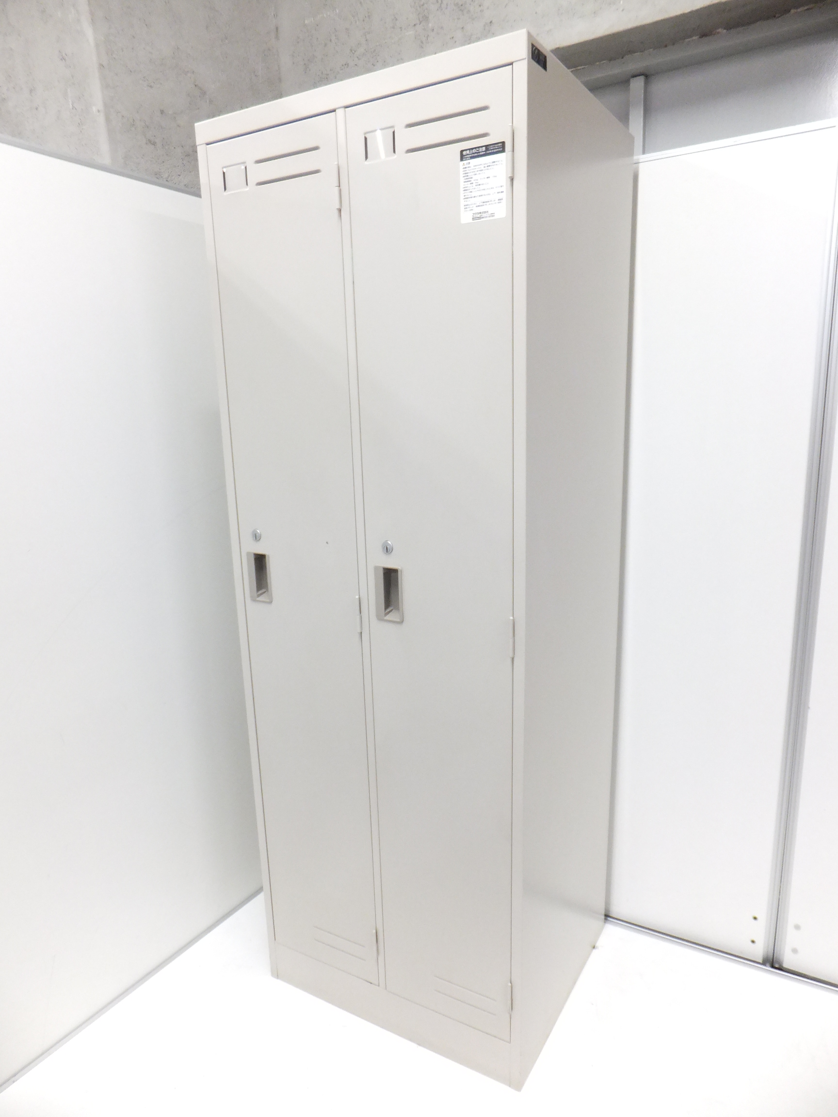 【1台で2人用の荷物がたっぷり収納できます！】ジャケット、鞄、靴の収納にオススメ！
                        LK
                                    中古
            