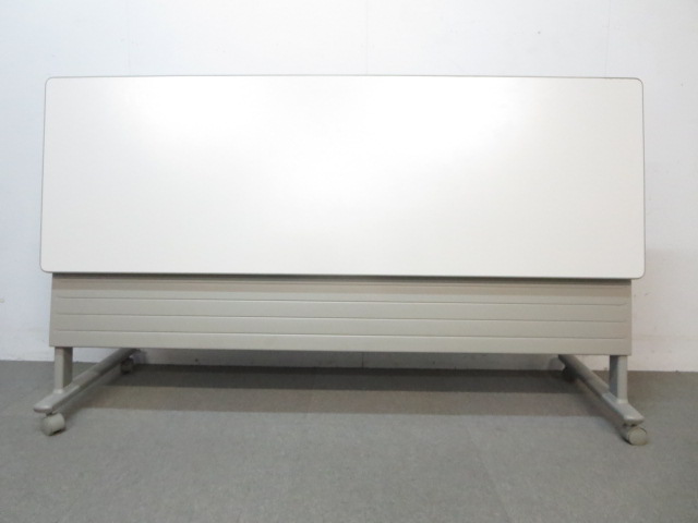 中古】 8184NB 【8184型 会議用折りたたみテーブル】 オカムラ