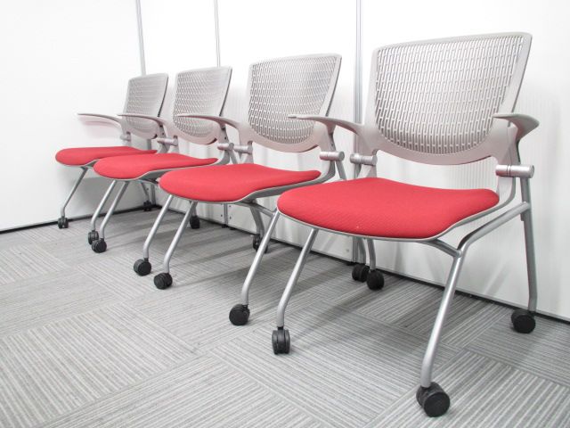 【4脚セット」【あると便利なネスティングチェア】岡村製作所(オカムラ)製 グラータ
                        グラータ
                                    中古
            