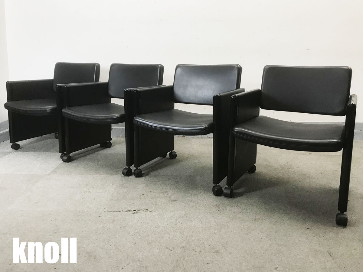 knoll/ノール　チャールズ・フィスター　プルアップアームチェア4脚セット　黒
                        　
                                    中古
            