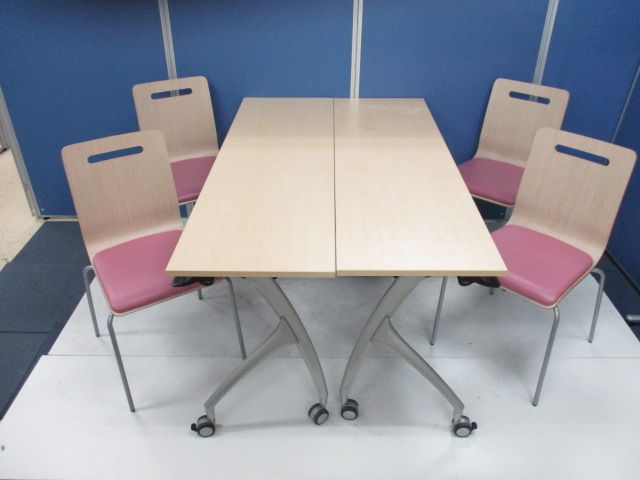 【ナチュラル＆ピンク】中古サイドスタックテーブルと中古スタッキングチェアのセット!!
                        その他シリーズ
                                    中古
            