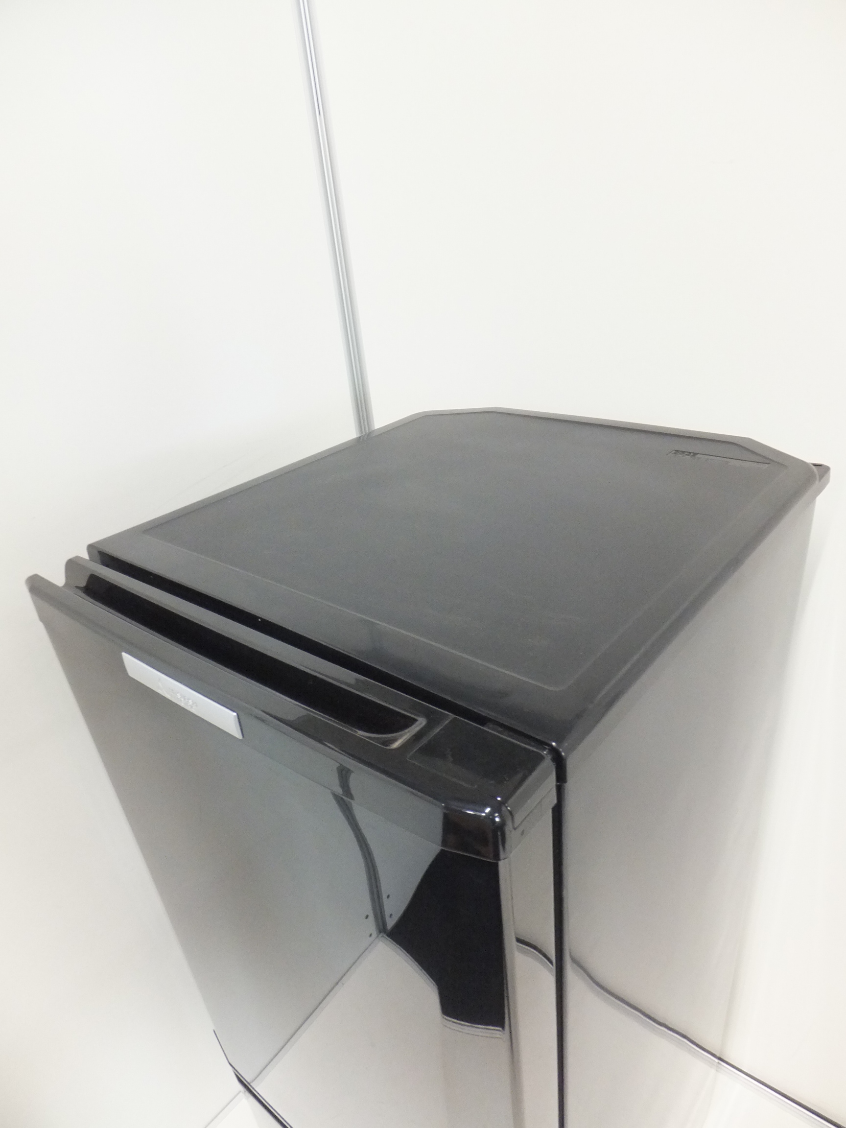 中古】 その他 MITSUBISHI 冷蔵庫 252173 - 中古オフィス家具