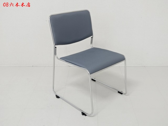 【地方倉庫在庫品】◇重ねるタイプのチェア◆【RA】【895】

                        その他シリーズ
                                    中古
            