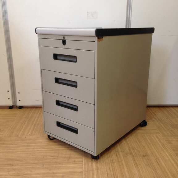 【おつとめ品】【レアワゴン1台入荷！】イトーキ製の5段ワゴン入荷！ 資料種類別で分けが簡単！
                        その他シリーズ
                                    中古
            