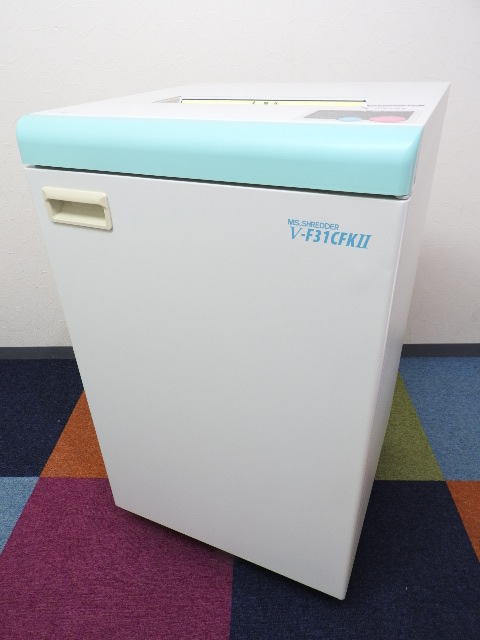 ◇ワンカットクロス方式シュレッダー◇A3対応【令和元年5月入荷】メーカー定価43万！【高性能！】【RP】
                        MSVシリーズ 
                                    中古
            