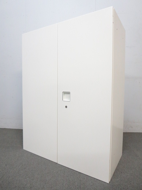 【訳あり特価品！】■両開き書庫　ホワイト　※ベース無し【上置き用】■省スペースなW800×D400mmタイプ！■オカムラ　レクトラインシリーズ(Rectline)【B】
                        レクトライン 
                                    中古
            