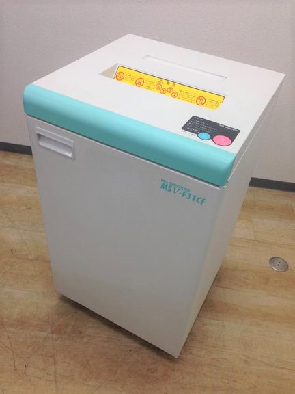 【先進のグラデーションランプ搭載】■明光商会製・V-F31CF　■最大裁断枚数25枚！
                        その他シリーズ
                                    中古
            