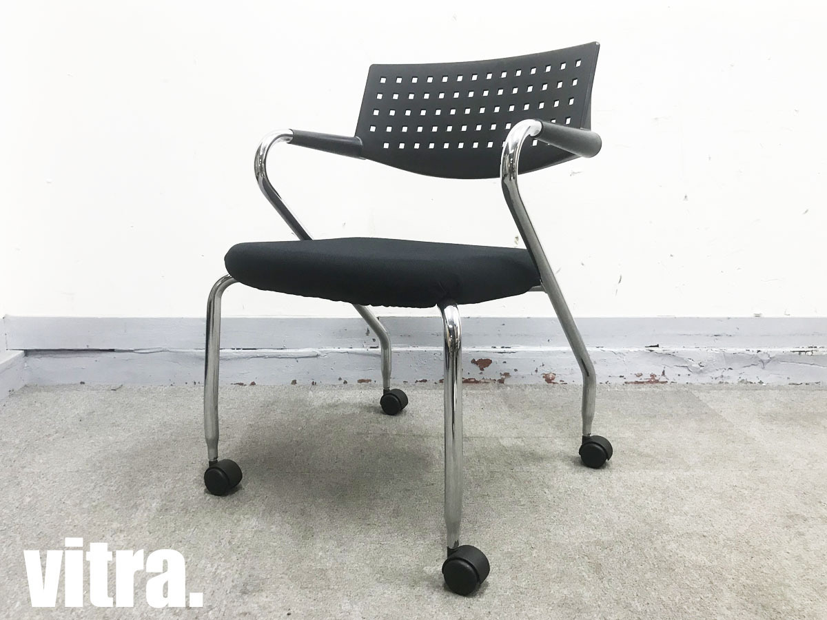 vitra/ヴィトラ　ビザロール　黒　アントニオチッテリオ　hhstyle
                        その他シリーズ
                                    中古
            