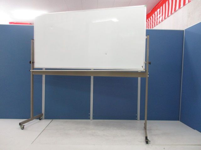【限定1台！】幅180CMで幅広くご利用いただけます！キャスター付きのホワイトボード入荷！凹み有りの為お買い得にご提案致します！
                        その他シリーズ
                                    中古
            