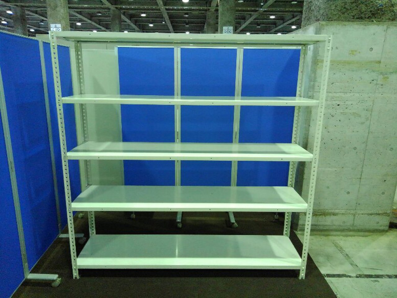 オカムラのW1800・D450の中古ラックが入荷しました！　天地5段　耐荷重：段/150kg　ボルトレスなので組立も簡単！ 
※マテハン本舗の中古商品は、千葉県柏市に在庫がございます。
                        不明
                                    中古
            