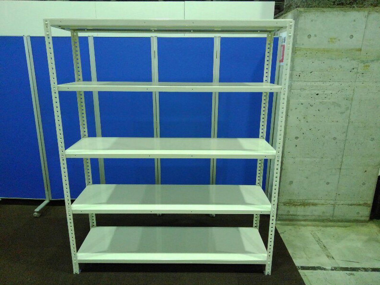 オカムラのW1500・D450の中古ラックが2台入荷しました！　天地5段　耐荷重：段/150kg　ボルトレスなので組立も簡単！　　　
※マテハン本舗の中古商品は、千葉県柏市に在庫がございます。
                        不明
                                    中古
            