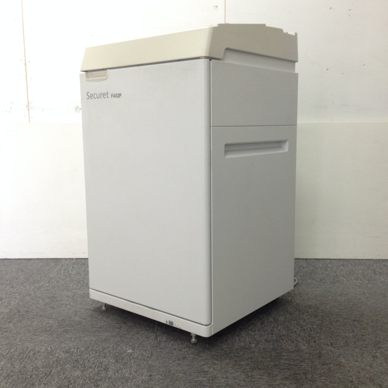 【シュレッダー】石澤製作所製のSecuretシリーズシュレッダー！1台限定！【大容量クロスカット】
                        Securet
                                    中古
            