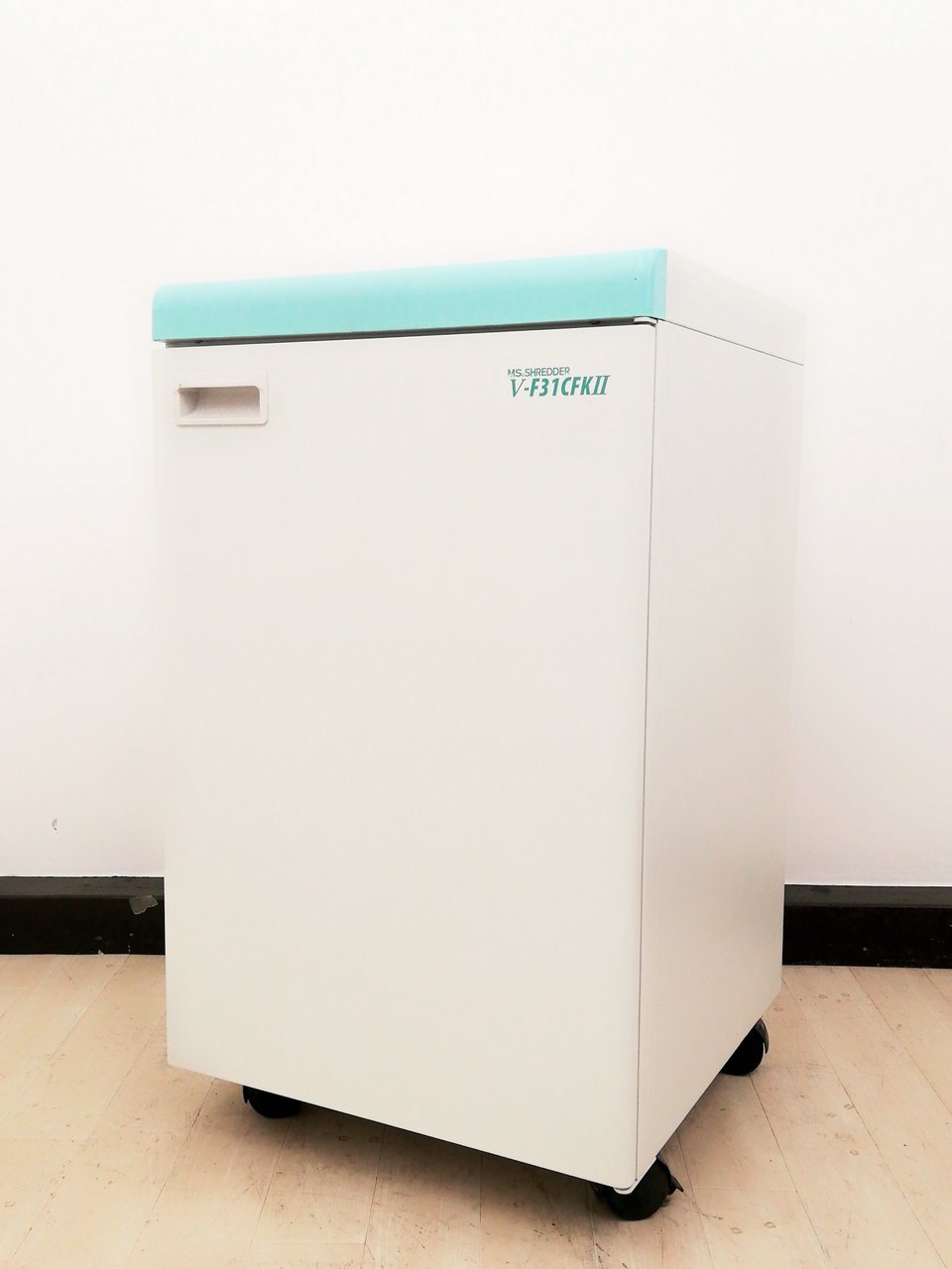 【明光商会製！】ワンカットクロス！A3対応◎！なんと定価43万超えです！！【高機能！！】
                        MSVシリーズ 
                                    中古
            