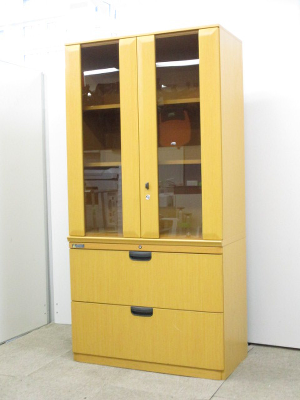 【激レア商品】【良いオフィスには、良い家具がある】スチール製では出せない味。執務室に相応しい書庫が入荷致しました。【オカムラ/アーカス】
                        ARCUS(アーカス)
                                    中古
            