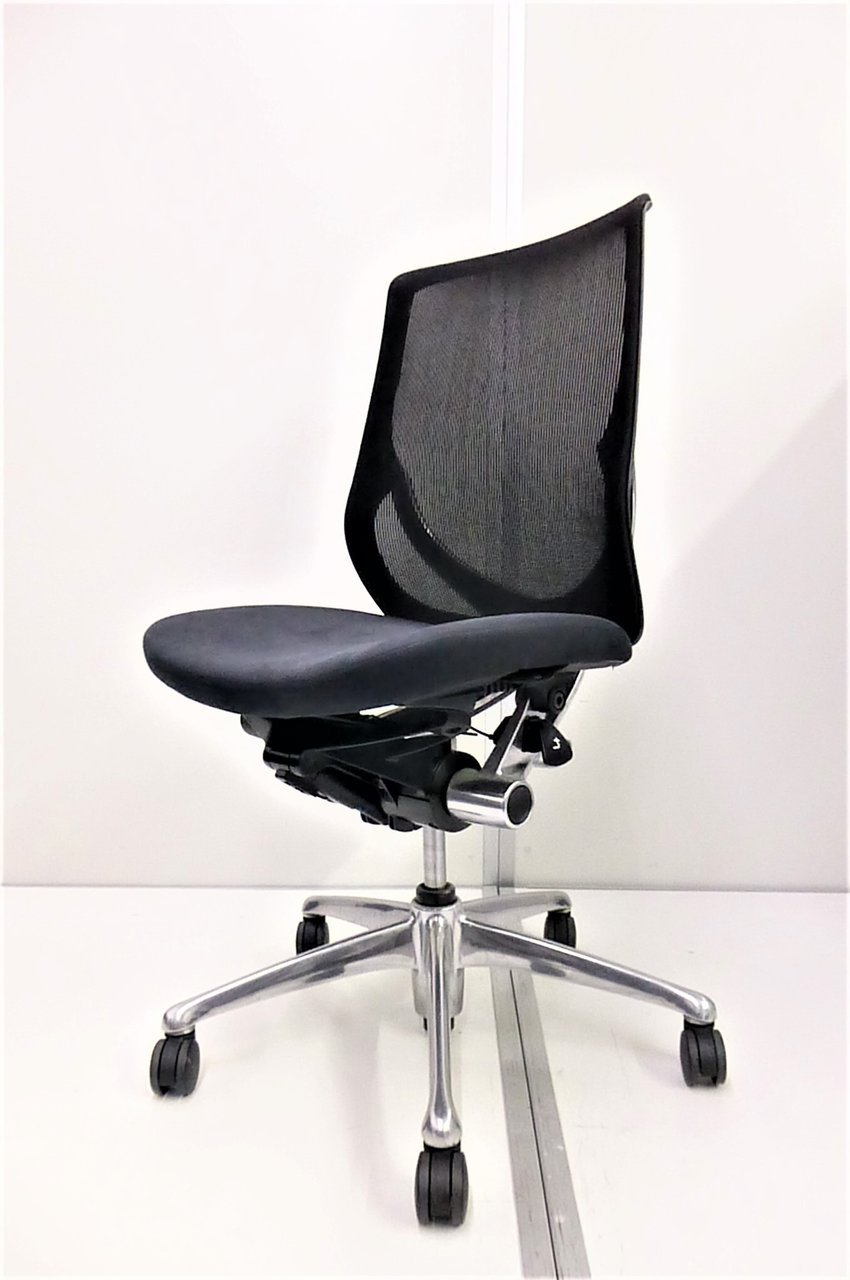 【KS】【限定2脚！】触り心地も座り心地も良いゼファーチェア入荷！
                        ゼファー（メッシュ） 
                                    中古
            