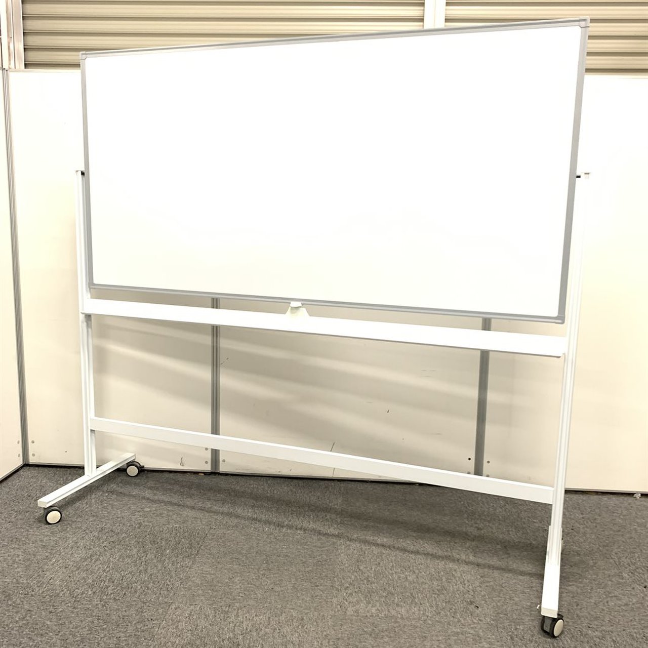 【脚付の大型ホワイトボード！！】【W1900！！】片面タイプ！【限定1台！】今がチャンスです！
                        その他シリーズ
                                    中古
            