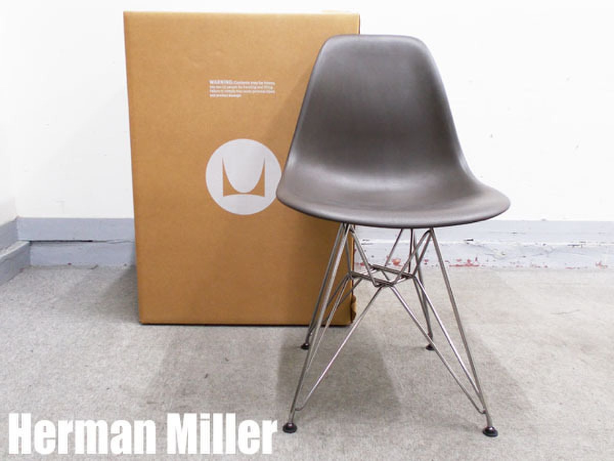 【展示品】ハーマンミラー　イームズ サイドシェルチェア　DSR　ジャバ
                        イームズシェル
                                    新古品
            