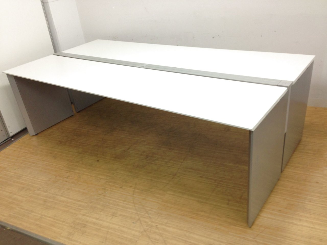 人気のサイズ・数量もご相談ください！フリーアドレス デスク｜コクヨ｜ワークヴィスタ
                        ワークヴィスタ 
                                    中古
            